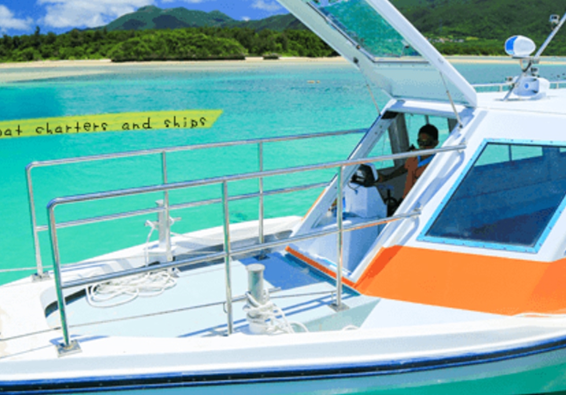 【20％割引】川平湾グラスボート遊覧 まりんはうすぐるくん