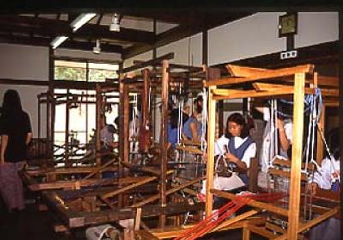 【100円割引】さき織伝承館