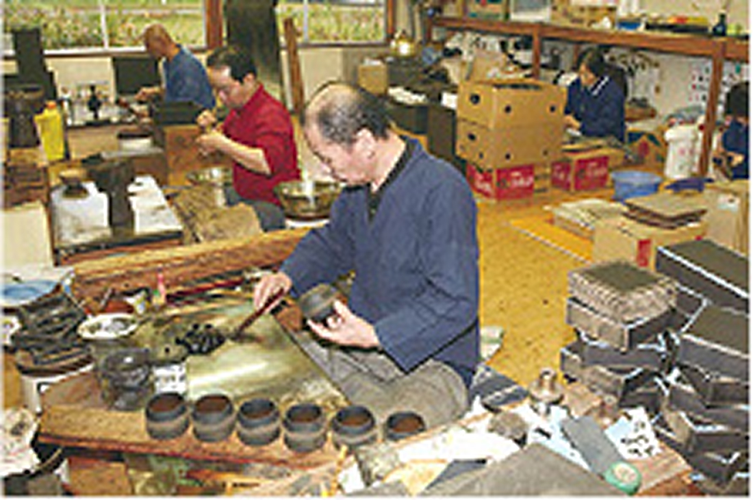 しおやす漆器工房