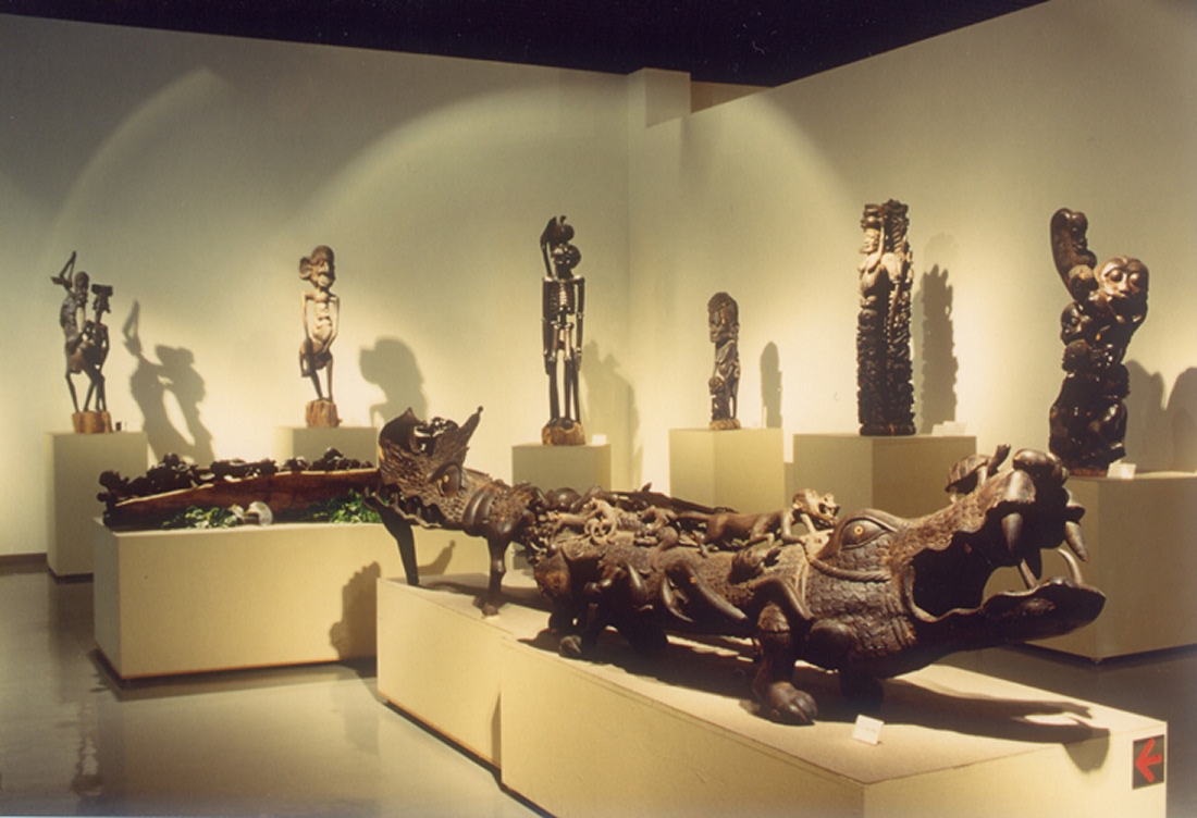 【10%割引】マコンデ美術館