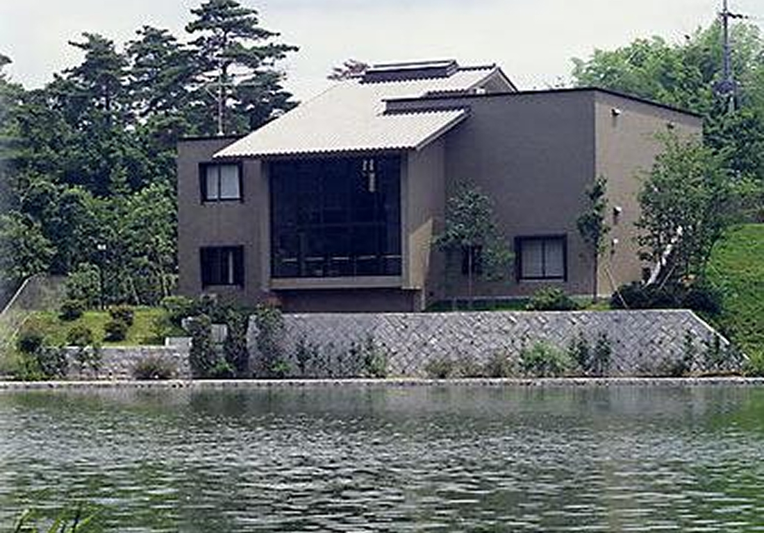 【100円割引】中野美術館