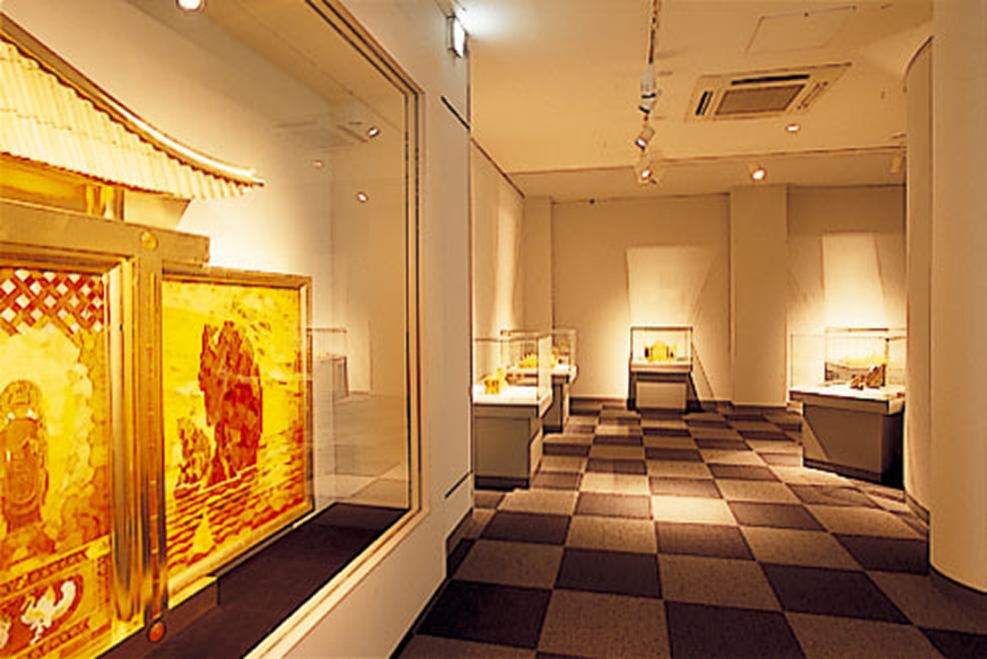 【10%割引】久慈琥珀博物館