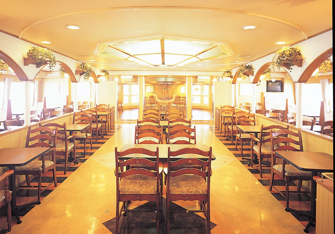 大阪港観光船サンタマリア