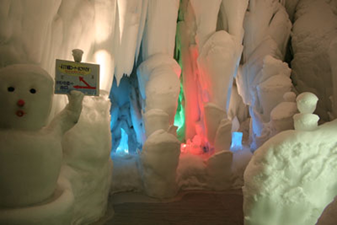 北海道アイスパビリオン氷の美術館