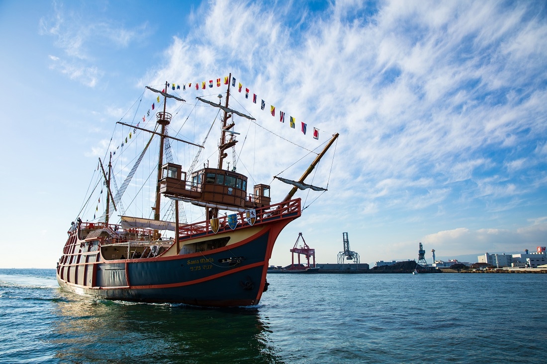 大阪港観光船サンタマリア